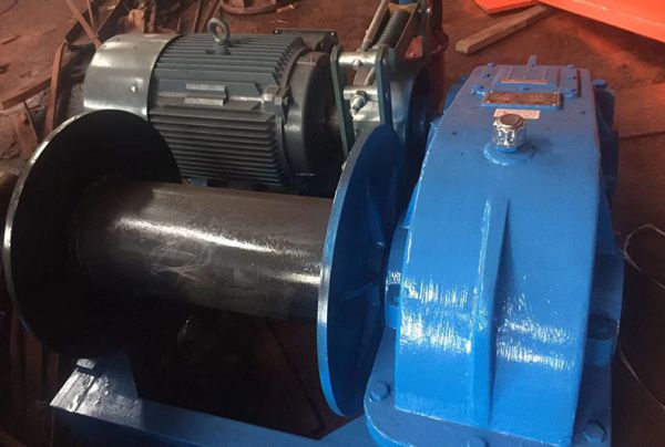 卷揚(yáng)機(jī)