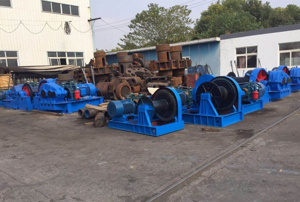 卷揚(yáng)機(jī)