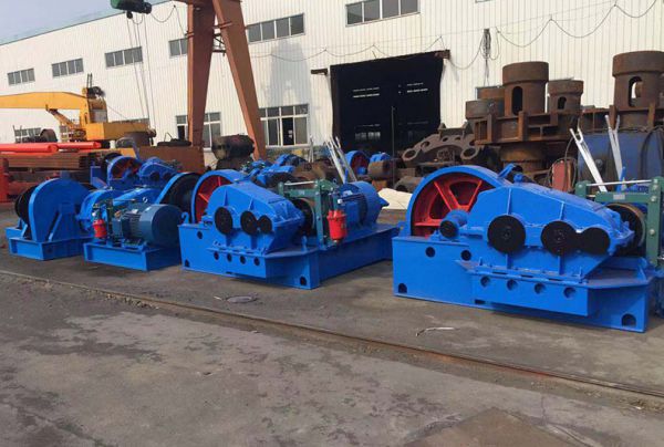 卷揚(yáng)機(jī)